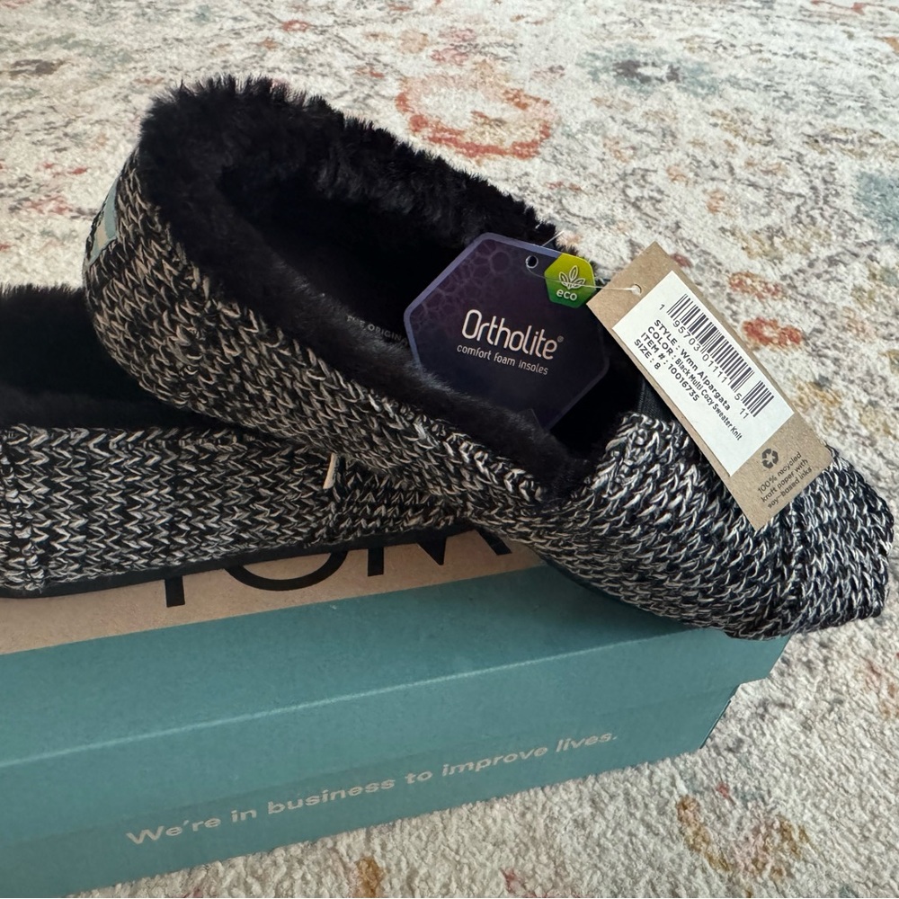 Toms slip ons